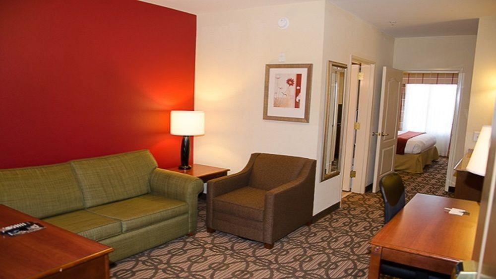 Holiday Inn Express Hotel & Suites Lagrange I-85 By Ihg Exterior photo