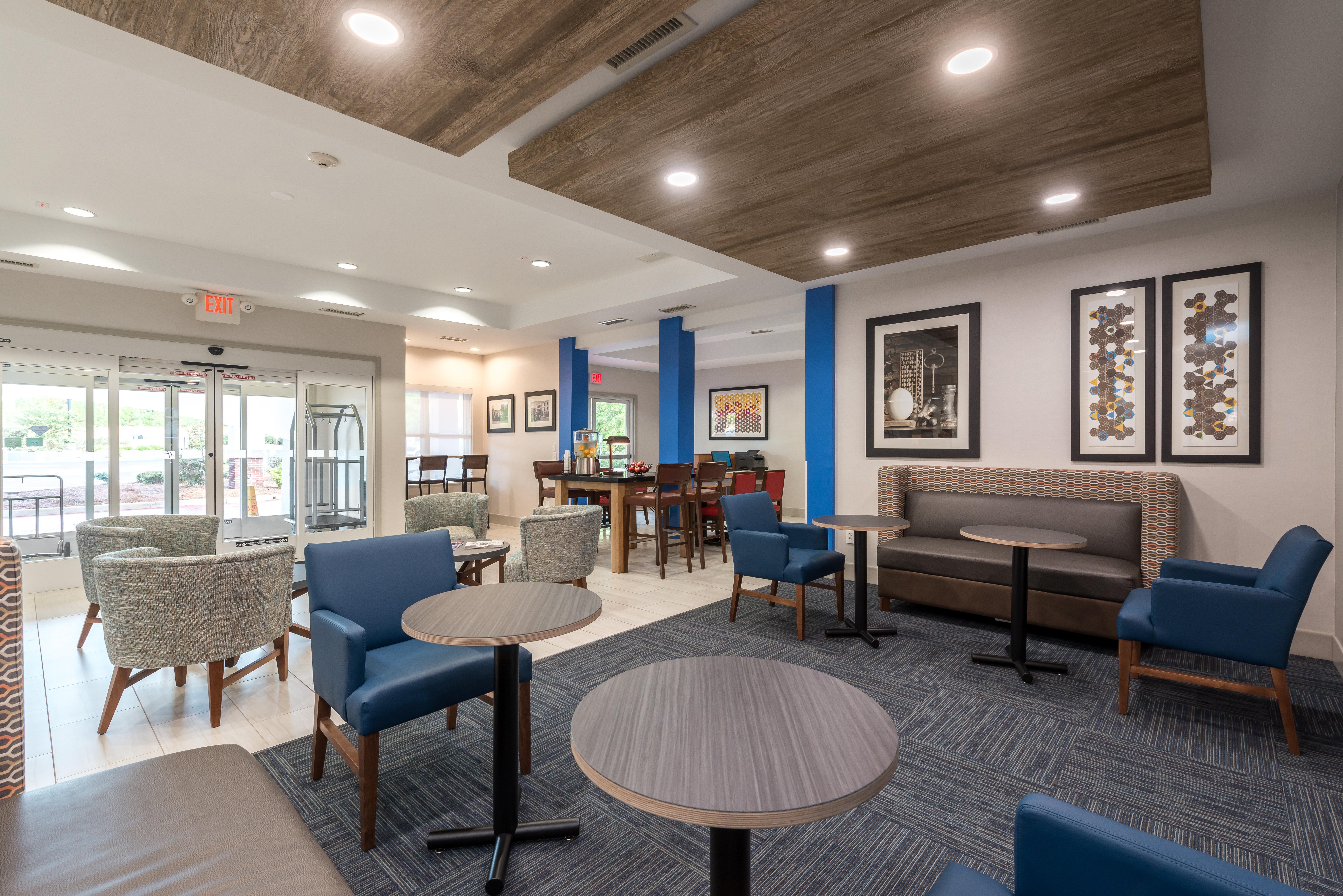 Holiday Inn Express Hotel & Suites Lagrange I-85 By Ihg Exterior photo